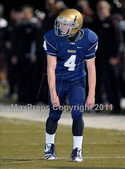 Thumbnail 2 in Centennial vs. Vista Murrieta (CIF SS Inland Division Final) photogallery.
