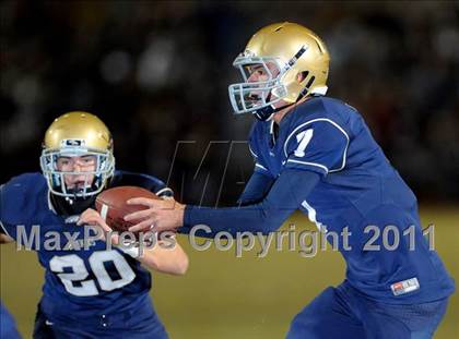 Thumbnail 2 in Centennial vs. Vista Murrieta (CIF SS Inland Division Final) photogallery.
