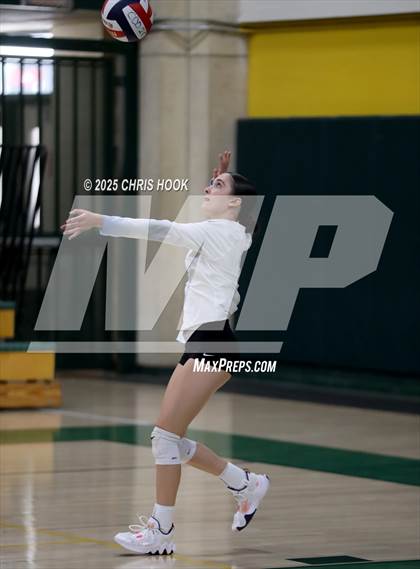 Thumbnail 1 in FR: Mica Mountain @ Canyon del Oro photogallery.