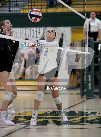 Thumbnail 2 in FR: Mica Mountain @ Canyon del Oro photogallery.