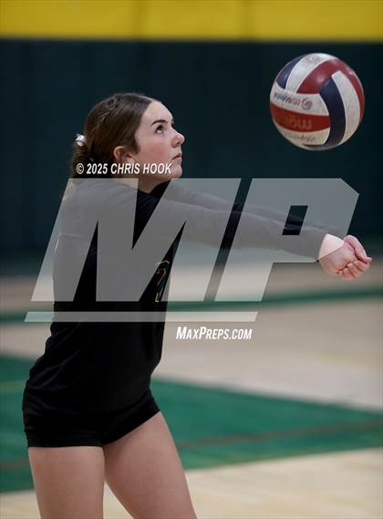 Thumbnail 1 in FR: Mica Mountain @ Canyon del Oro photogallery.