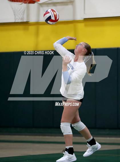 Thumbnail 2 in FR: Mica Mountain @ Canyon del Oro photogallery.