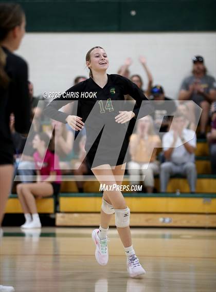 Thumbnail 1 in FR: Mica Mountain @ Canyon del Oro photogallery.