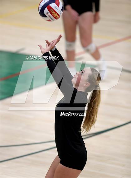 Thumbnail 1 in FR: Mica Mountain @ Canyon del Oro photogallery.