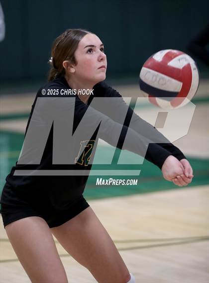 Thumbnail 2 in FR: Mica Mountain @ Canyon del Oro photogallery.