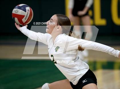 Thumbnail 3 in FR: Mica Mountain @ Canyon del Oro photogallery.