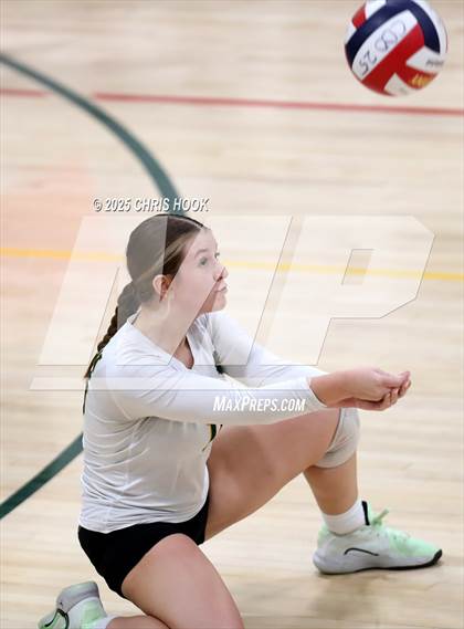 Thumbnail 1 in FR: Mica Mountain @ Canyon del Oro photogallery.