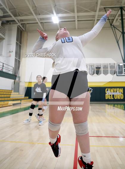 Thumbnail 2 in FR: Mica Mountain @ Canyon del Oro photogallery.