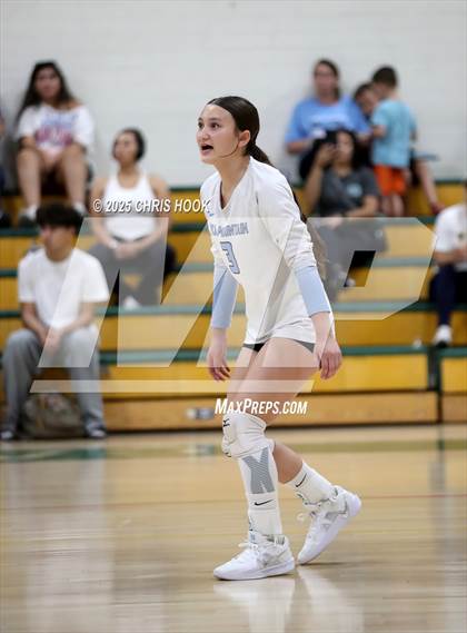 Thumbnail 2 in FR: Mica Mountain @ Canyon del Oro photogallery.