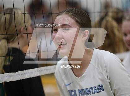 Thumbnail 1 in FR: Mica Mountain @ Canyon del Oro photogallery.