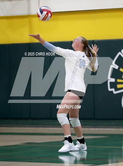 Thumbnail 1 in FR: Mica Mountain @ Canyon del Oro photogallery.