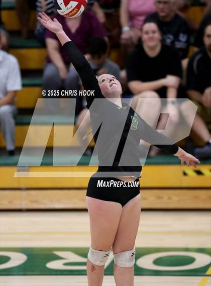 Thumbnail 3 in FR: Mica Mountain @ Canyon del Oro photogallery.