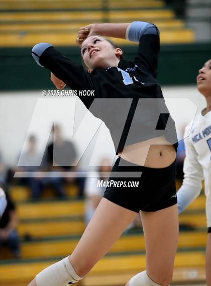 Thumbnail 1 in FR: Mica Mountain @ Canyon del Oro photogallery.