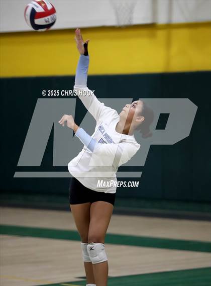 Thumbnail 1 in FR: Mica Mountain @ Canyon del Oro photogallery.