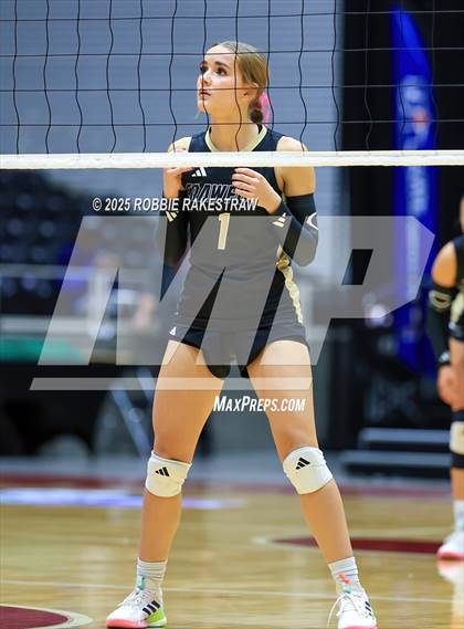 Thumbnail 2 in Iola vs. Crawford (UIL 2A D2 Volleyball Final) photogallery.
