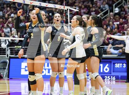 Thumbnail 2 in Iola vs. Crawford (UIL 2A D2 Volleyball Final) photogallery.