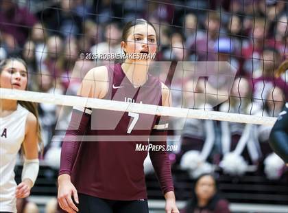 Thumbnail 1 in Iola vs. Crawford (UIL 2A D2 Volleyball Final) photogallery.