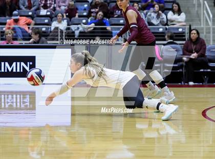 Thumbnail 2 in Iola vs. Crawford (UIL 2A D2 Volleyball Final) photogallery.