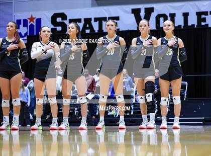 Thumbnail 2 in Iola vs. Crawford (UIL 2A D2 Volleyball Final) photogallery.