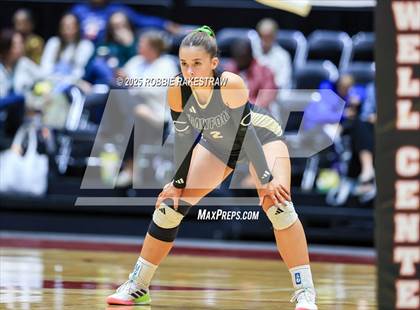 Thumbnail 2 in Iola vs. Crawford (UIL 2A D2 Volleyball Final) photogallery.
