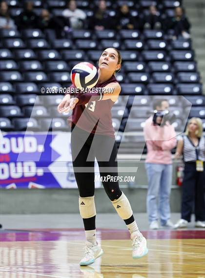 Thumbnail 3 in Iola vs. Crawford (UIL 2A D2 Volleyball Final) photogallery.