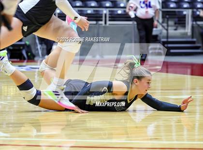 Thumbnail 2 in Iola vs. Crawford (UIL 2A D2 Volleyball Final) photogallery.
