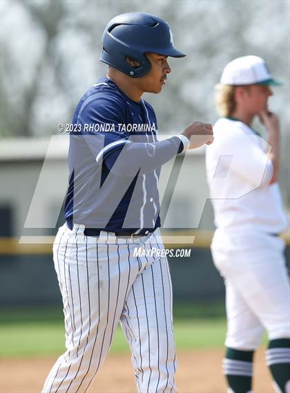 Thumbnail 2 in Lamar Consolidated @ Boling photogallery.