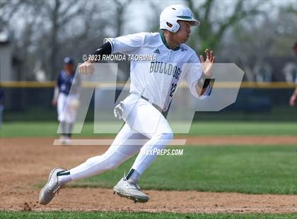 Thumbnail 3 in Lamar Consolidated @ Boling photogallery.