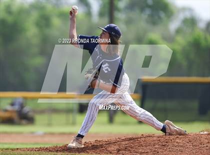 Thumbnail 3 in Lamar Consolidated @ Boling photogallery.