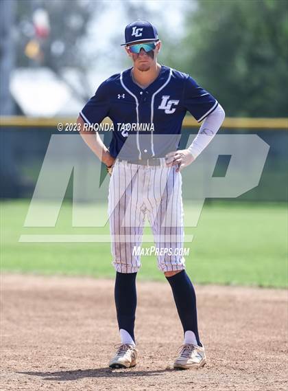 Thumbnail 3 in Lamar Consolidated @ Boling photogallery.