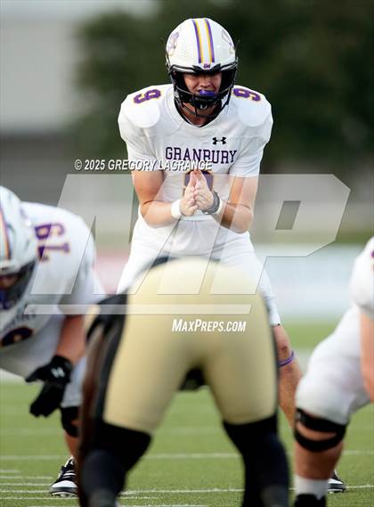 Thumbnail 2 in Granbury vs Fossil Ridge photogallery.