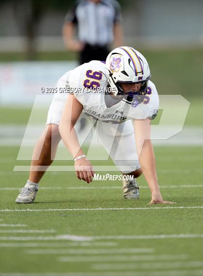 Thumbnail 2 in Granbury vs Fossil Ridge photogallery.