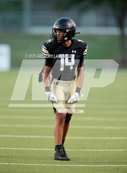 Thumbnail 1 in Granbury vs Fossil Ridge photogallery.