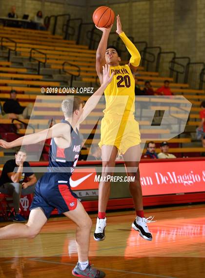 Thumbnail 1 in Modesto Christian vs. Oak Hill Academy (Nike Extravaganza) photogallery.