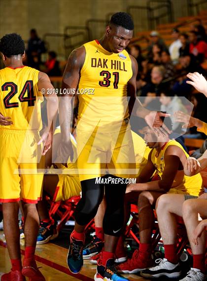 Thumbnail 1 in Modesto Christian vs. Oak Hill Academy (Nike Extravaganza) photogallery.
