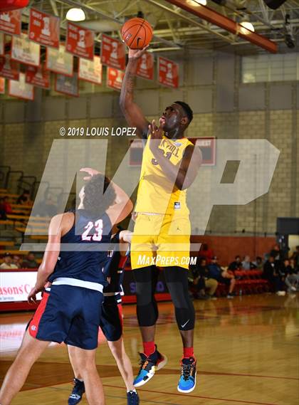 Thumbnail 3 in Modesto Christian vs. Oak Hill Academy (Nike Extravaganza) photogallery.