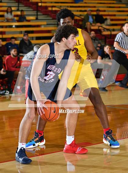 Thumbnail 1 in Modesto Christian vs. Oak Hill Academy (Nike Extravaganza) photogallery.