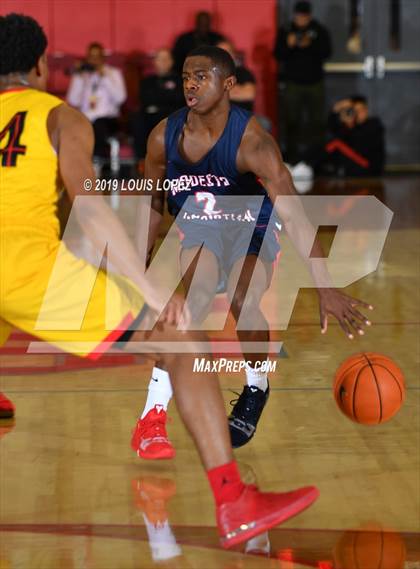 Thumbnail 1 in Modesto Christian vs. Oak Hill Academy (Nike Extravaganza) photogallery.