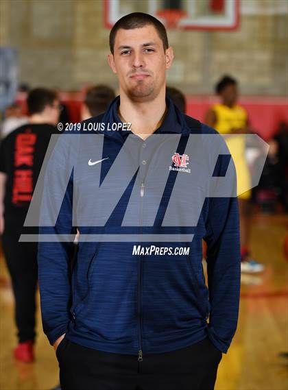 Thumbnail 1 in Modesto Christian vs. Oak Hill Academy (Nike Extravaganza) photogallery.