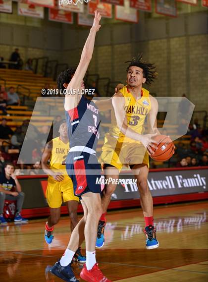 Thumbnail 1 in Modesto Christian vs. Oak Hill Academy (Nike Extravaganza) photogallery.