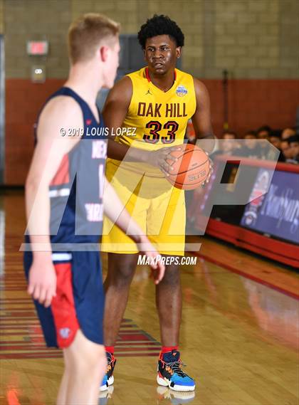 Thumbnail 1 in Modesto Christian vs. Oak Hill Academy (Nike Extravaganza) photogallery.