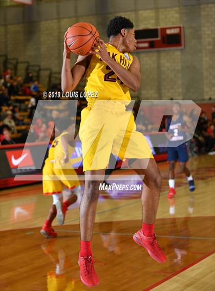 Thumbnail 1 in Modesto Christian vs. Oak Hill Academy (Nike Extravaganza) photogallery.