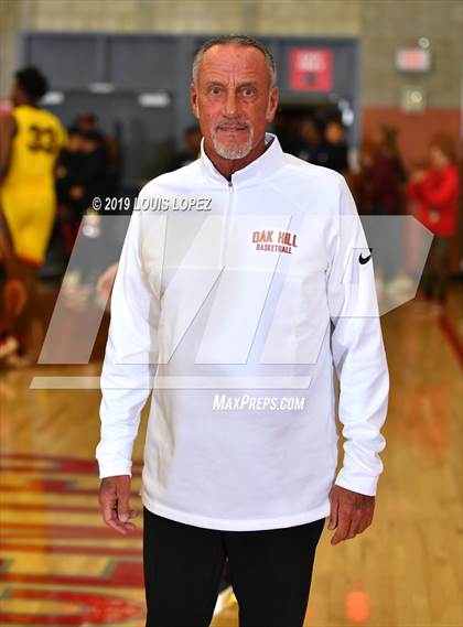 Thumbnail 3 in Modesto Christian vs. Oak Hill Academy (Nike Extravaganza) photogallery.