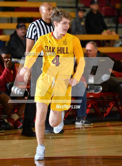 Thumbnail 2 in Modesto Christian vs. Oak Hill Academy (Nike Extravaganza) photogallery.