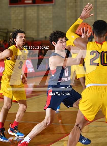 Thumbnail 3 in Modesto Christian vs. Oak Hill Academy (Nike Extravaganza) photogallery.