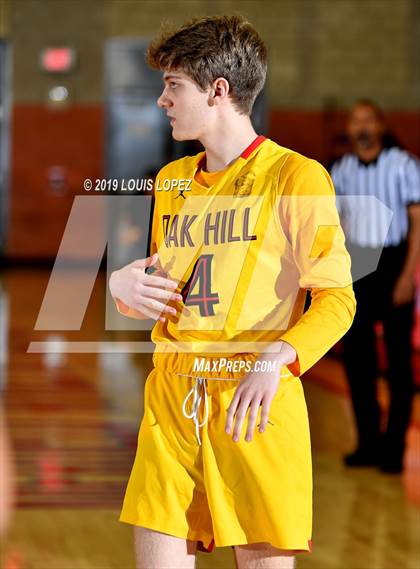 Thumbnail 3 in Modesto Christian vs. Oak Hill Academy (Nike Extravaganza) photogallery.