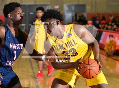 Thumbnail 2 in Modesto Christian vs. Oak Hill Academy (Nike Extravaganza) photogallery.