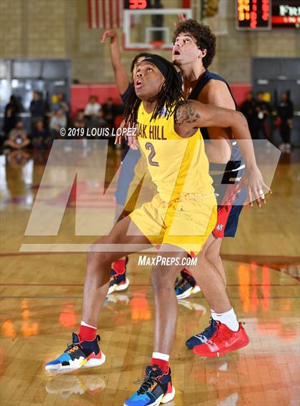 Thumbnail 1 in Modesto Christian vs. Oak Hill Academy (Nike Extravaganza) photogallery.