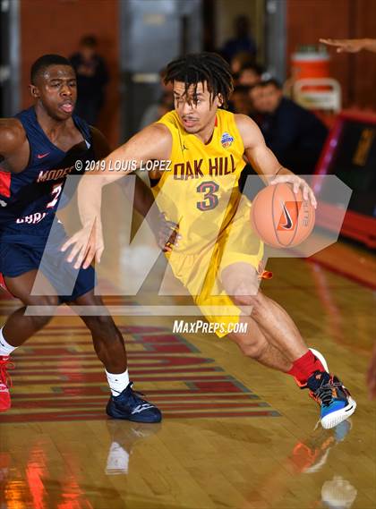 Thumbnail 2 in Modesto Christian vs. Oak Hill Academy (Nike Extravaganza) photogallery.