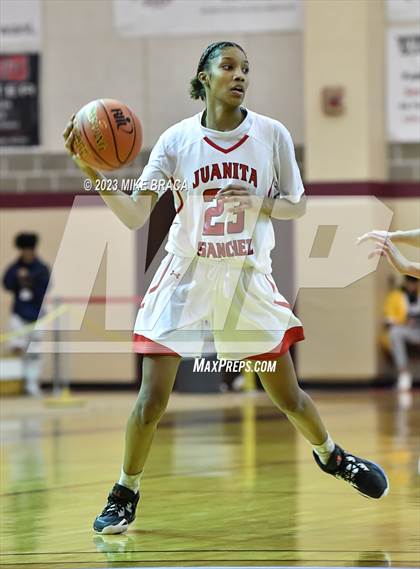 Thumbnail 3 in La Salle Academy vs. Juanita Sanchez Complex (RIIL Division 1 Final) photogallery.